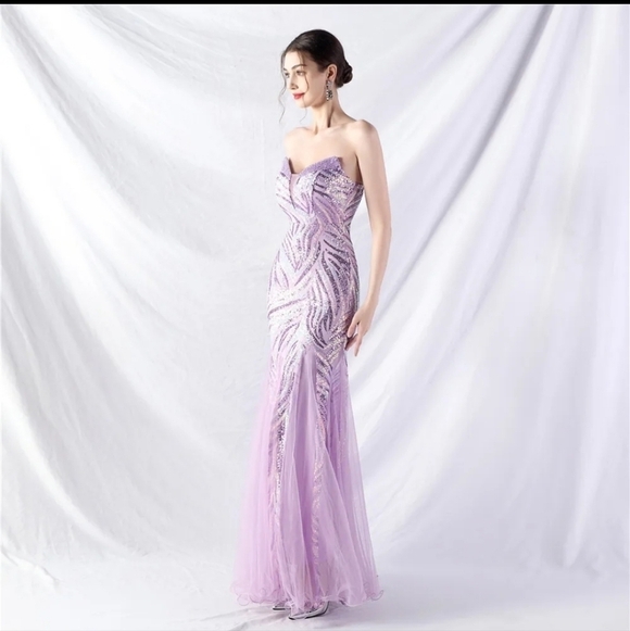 Purple, Striped Print, Sleeveless, Backless, Contrast Sequined Merma… - Picture 7 of 15